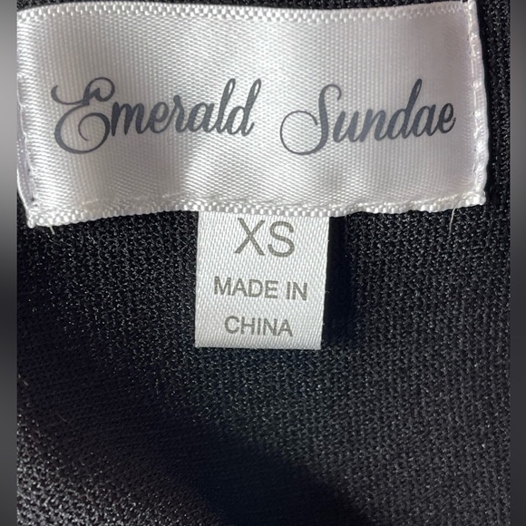 NWT Emerald Sundae Black Gold V Body-Con Elegant Holiday Party Dress Size XS - Picture 8 of 9